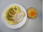 krůtí řízek na žampionech, bramborová kaše, kompot